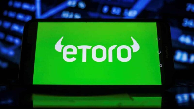 eToro stops trading Cardano and TRON for US customers