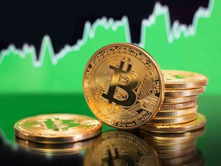 Bitcoin price soaring despite new stock market weakness