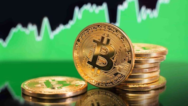 Bitcoin price soaring despite new stock market weakness